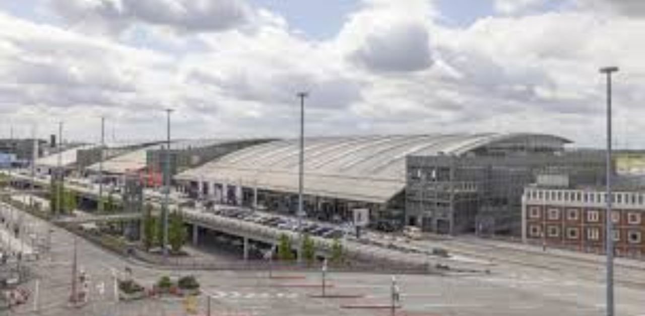 EVA Air HAM Terminal