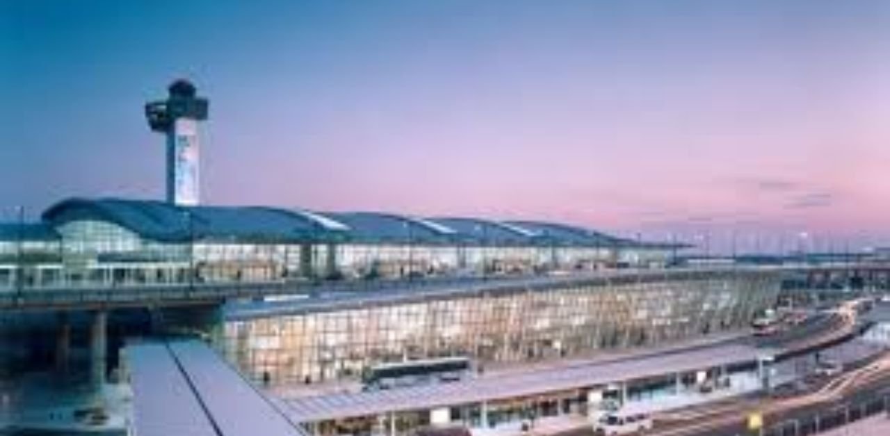 Vietnam Airlines CAN Terminal