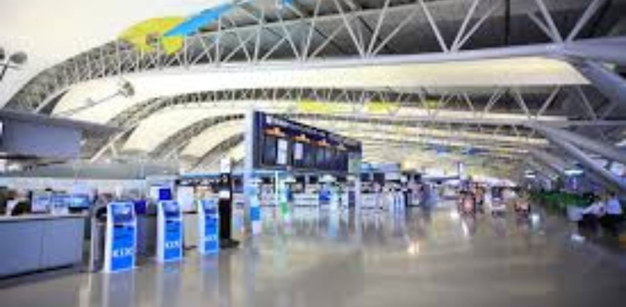 Vietnam Airlines KIX Terminal