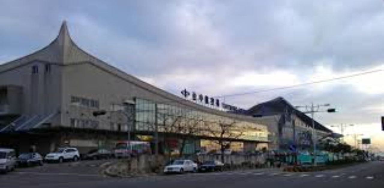 Vietnam Airlines RMQ Terminal