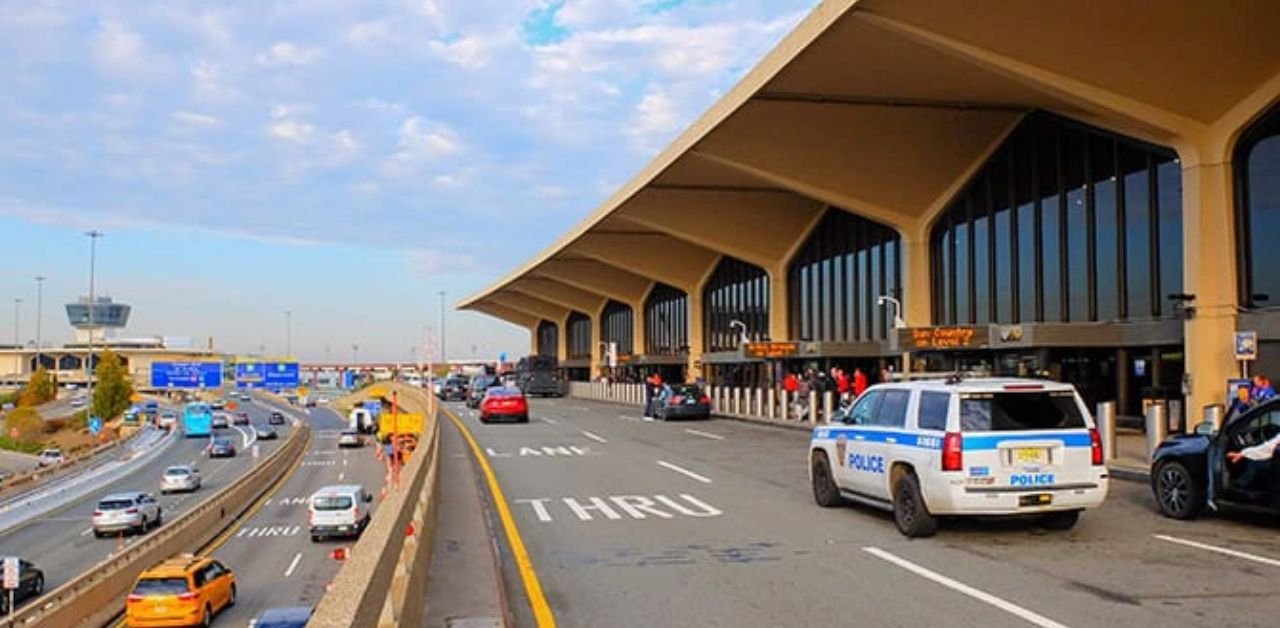 Volaris Airlines EWR Terminal