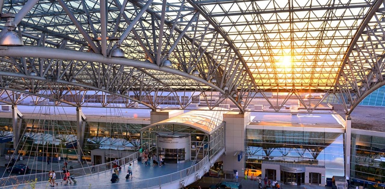 Volaris Airlines PDX Terminal