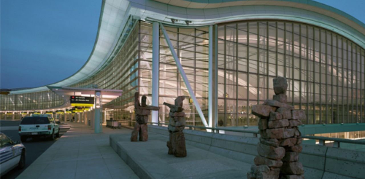 Volaris Airlines YYZ Terminal