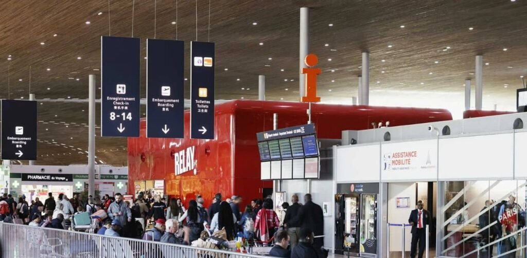 Paris-Charles de Gaulle Airport Departures